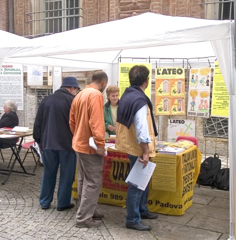 17 settembre 2006, Torino: Partecipazione UAAR alla manifestazione “Laici in piazza”